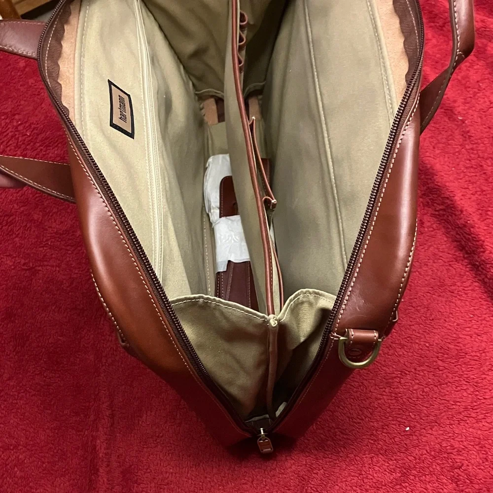Alliance Collection Leather Briefcase/Attache w Shoulder Strap, Light Brown